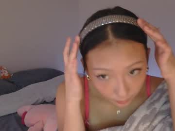 vivianwinters's chat room