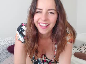 emerald_kittycat's chat room