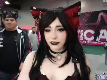 crimsonkitten's chat room