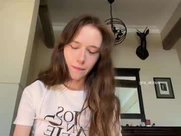 gina_vicious's chat room