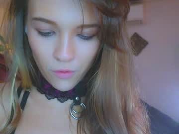 _demi_dee_'s chat room
