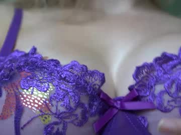 artoftease's chat room