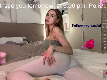 avroramy's chat room