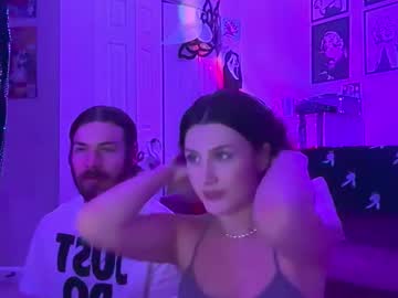 briadominick's chat room