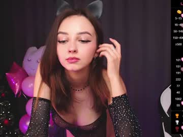 queen_kitty1818's chat room