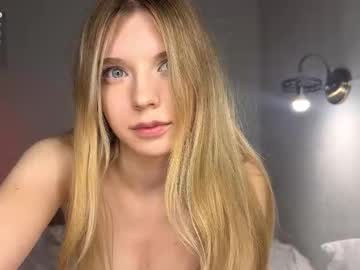 chloe_show's chat room