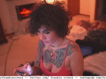 _frankie_rivers's chat room