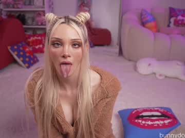 bunnydollstella's chat room