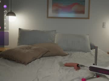 rebeccastonee's chat room