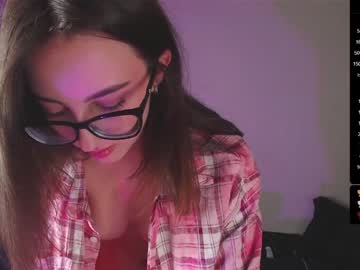 queen_kitty1818's chat room
