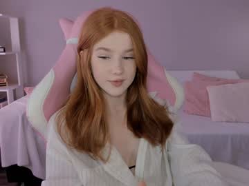 leahsthetics's chat room