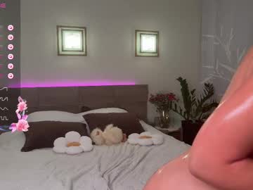roselyn_rose's chat room
