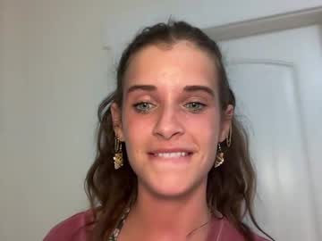yourgirlnicolexo's chat room