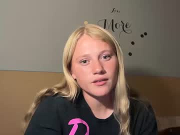 kayleighashford's chat room