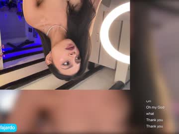 sweet_littleee's chat room