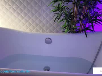 laurenbrite's chat room