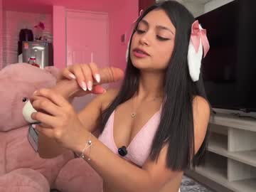 sweet_littleee's chat room