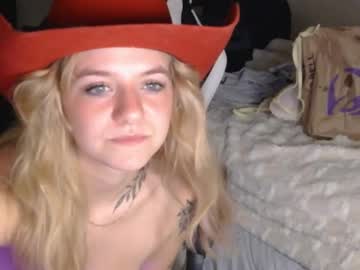 carolinecowgirl's chat room