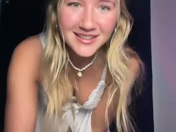 itsssosierra's chat room