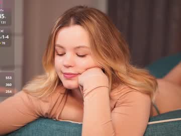 dianaholiday's chat room
