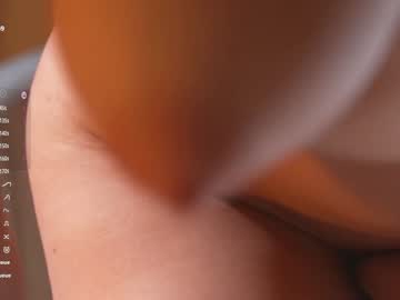lucie_beltran's chat room