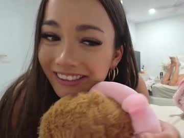 avabrooks's chat room