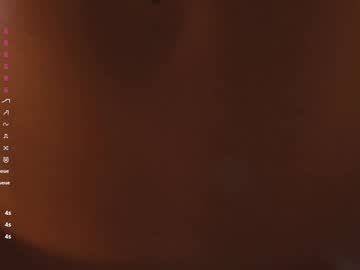 lucie_beltran's chat room