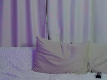 honey_bunny_96's chat room