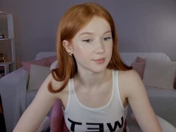 leahsthetics's chat room