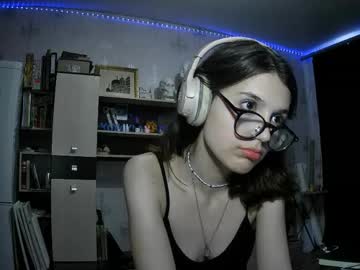 alodieherlan's chat room