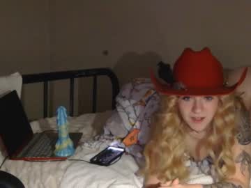 carolinecowgirl's chat room