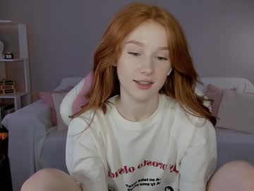 leahsthetics's chat room