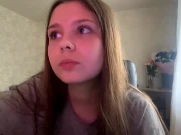 kitty_shy89's chat room