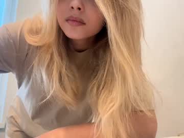 naughty_dreams_xo's chat room