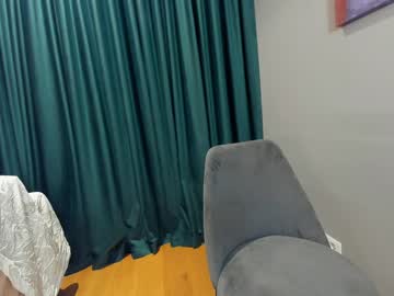 ehotlovea's chat room