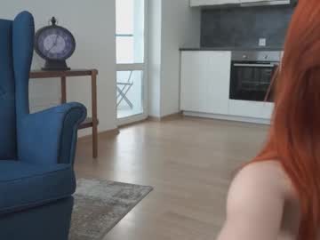 lynnalltop's chat room