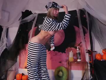 mollyflwers's chat room