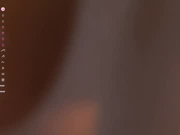 lucie_beltran's chat room