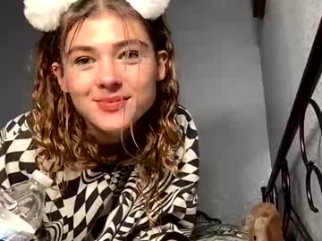 lil_luca's chat room