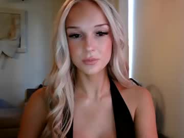 sadieeblake's chat room