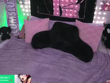 crimsonkitten's chat room