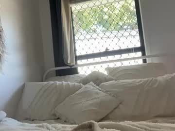 luvlivvyy's chat room