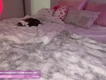 jocelyynn's chat room