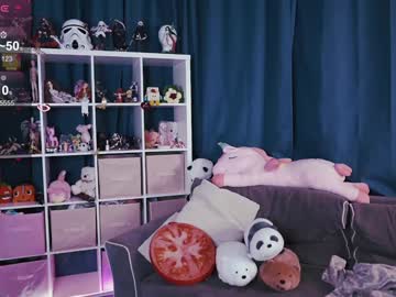 madnessalise's chat room
