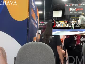 frenchava's chat room