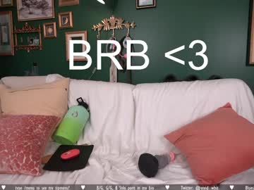 vivid_whit's chat room