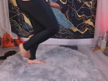 mollyflwers's chat room