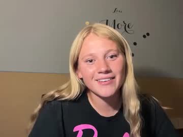 kayleighashford's chat room