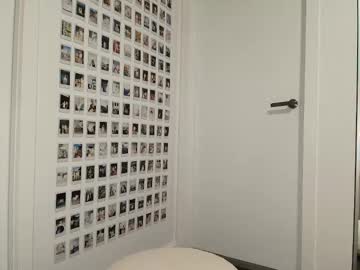 itschanelxx's chat room