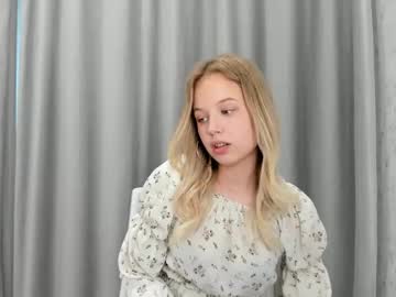 tenderness_18's chat room